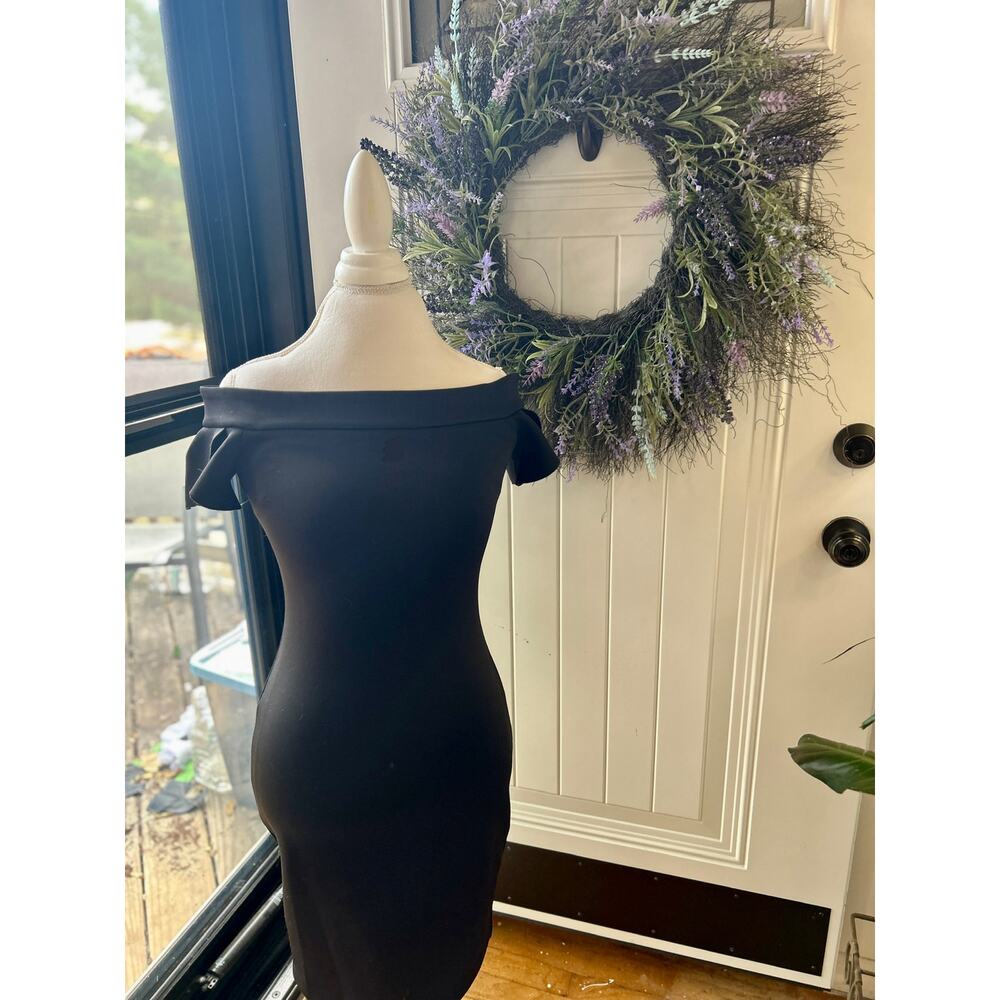 Guess Black Off Shoulder Bodycon Dress Size Small